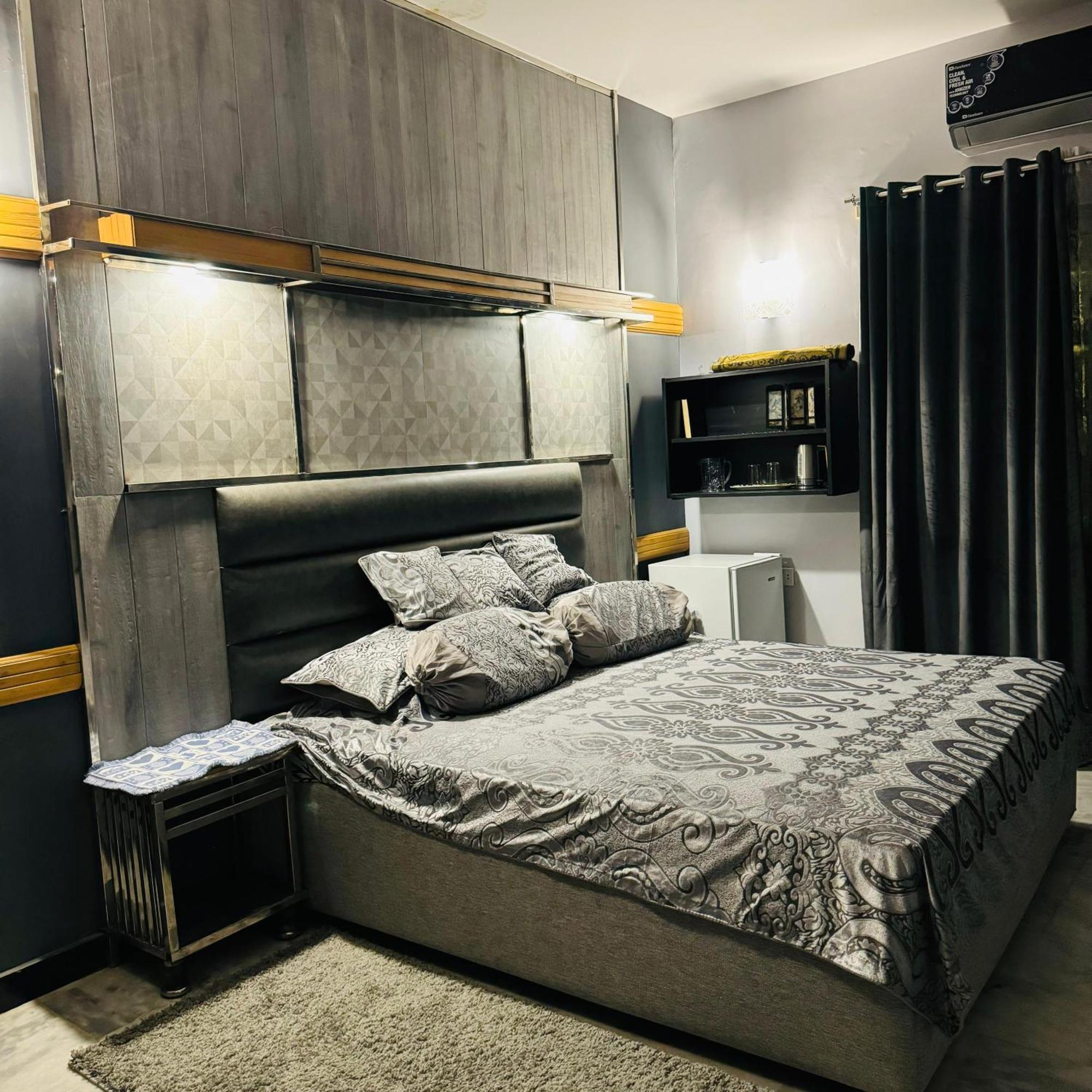 Greenlux Residency Равалпинди Екстериор снимка